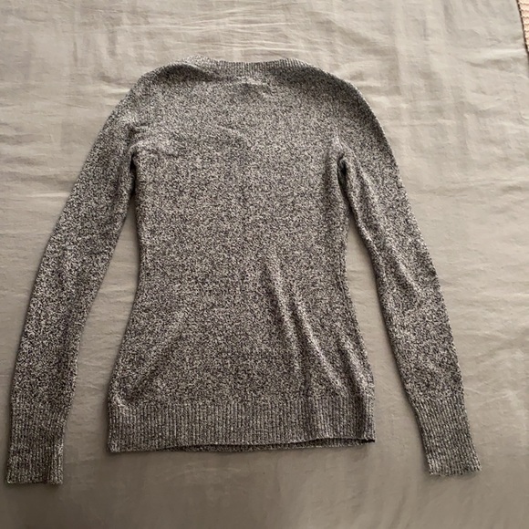 Express Gray Sweater - Picture 4 of 4